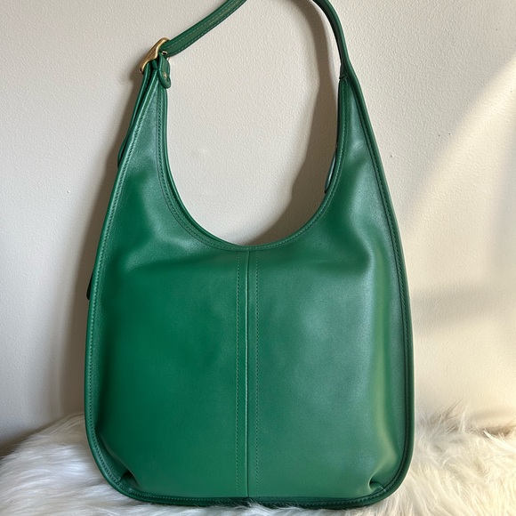 Coach Handbags - Coach Ergo Green Glovetanned Leather Hobo‎ Shoulder Bag Excellent